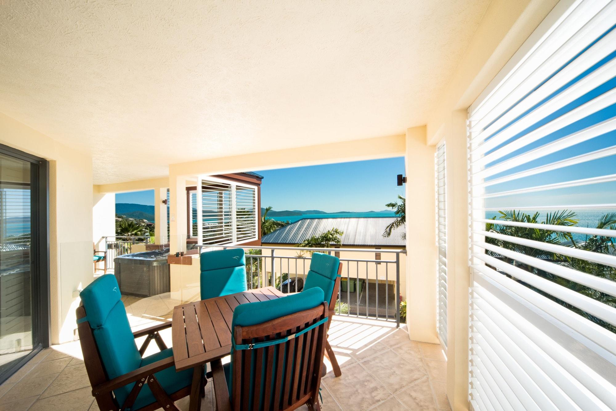 Pinnacles Airlie Beach Exterior photo